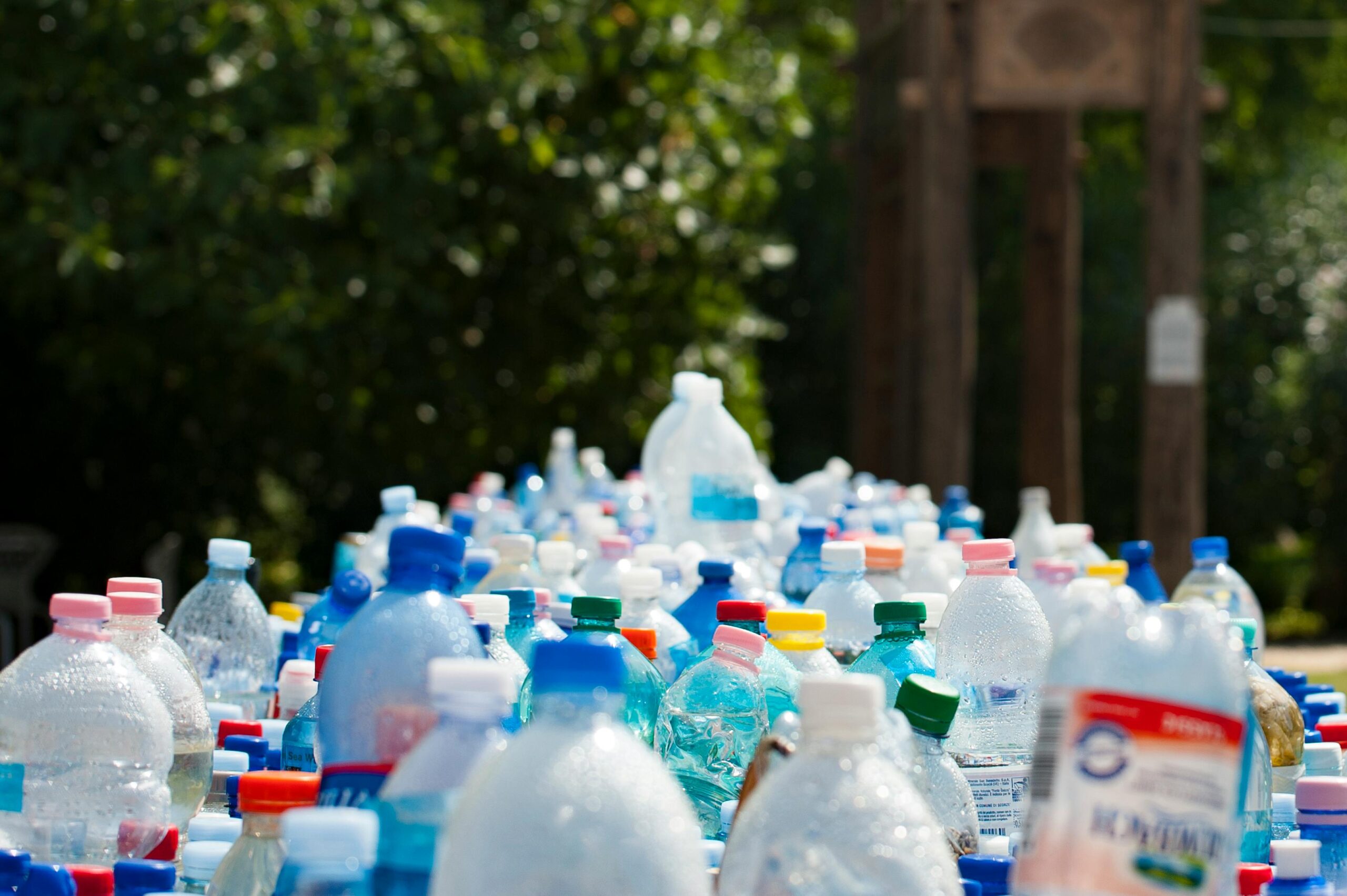 Sala del Senado decidirá sobre prórroga en la ley de plásticos de un solo uso